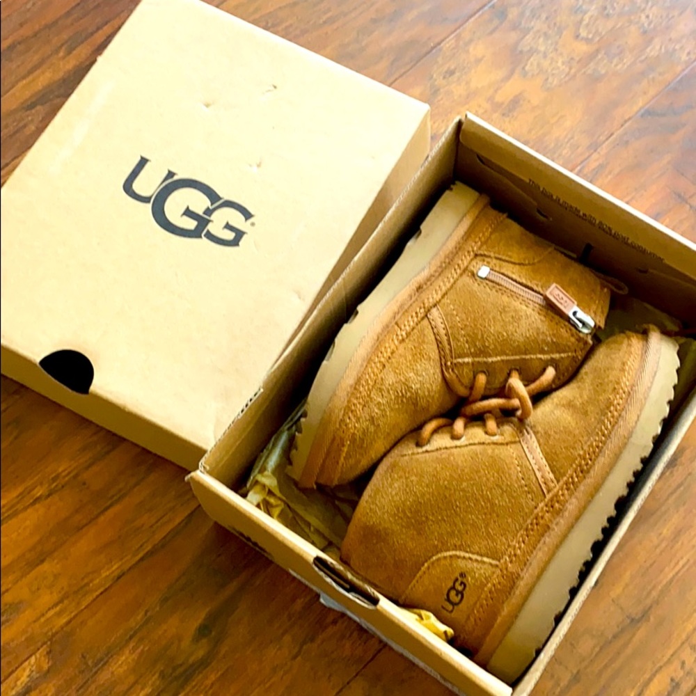 Children’s Ugg sz10
